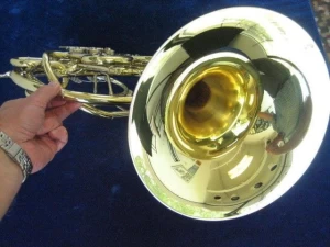 HOLTON H177 PROFESSIONAL FARKAS FRENCH HORN------1499Euro
