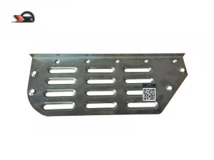 WG1642230110   Right checkered plate   SINOTRUK HOWO Truck body cab accessories