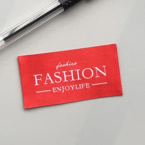 100% Polyester Stylish Non-Fraying Garment Embroidery Clothing Label Armband Wholesale Woven Labels