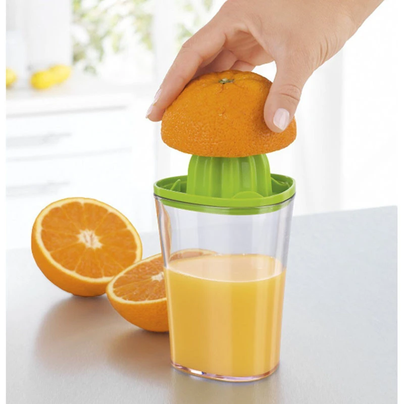 2 in 1 Vegetable Grater Lemon Squeezer Manual Orange Juicer for Home Kitchen