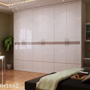 2020 Italy  popular 4 door  lacquer wardrobe with beautiful pattern made in China
