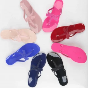 2021 new fashion PVC non-slip beach shoes beach holiday flip-flops for women slippers