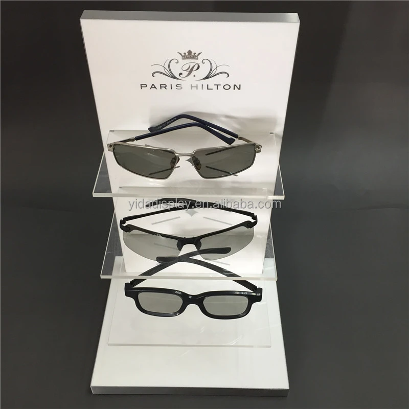 2021 newly designed removable acrylic sunglasses display suitcase eyewear display case