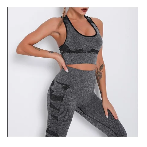 Attractive Style 2023 Winter Collection seamless Looking Custom Design printed sublimated Yoga Sets for Women