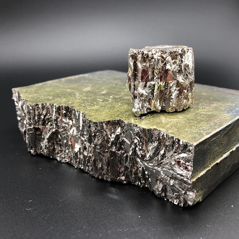 Brittle and soft Bismuth Ingot bismuth metal for alloy