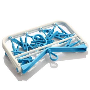 Cheap price Accept OEM wholesale plastic folding hangers