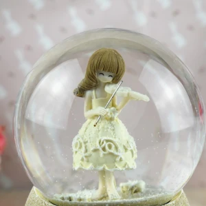 Creative angel girl violin with crystal ball music box Student gift home furnishing a snowflake music box