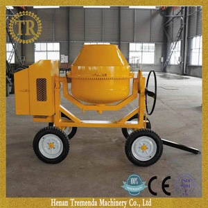 Four-wheeled diesel small concrete mixing machine