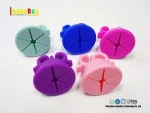 High quality wearable beauty tools 2 finger silicone nail polish bottle holder