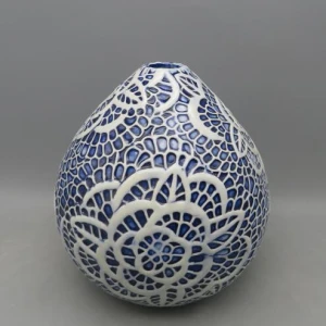 Popular ceramic blue and white flower vase