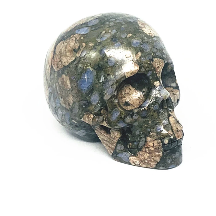 Wholesale hand-carved natural crystal skulls polished quartz skulls gift crafts