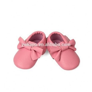Wholesale leather baby shoes baby moccasin gold baby shoes with bow