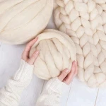 Wholesale Thick Hand Knitting Giant 100%  Merino Wool Yarn Super Chunky