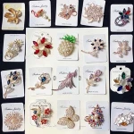 Winter Alloy Korean Personality Small Animal Flower Brooch Wholesale