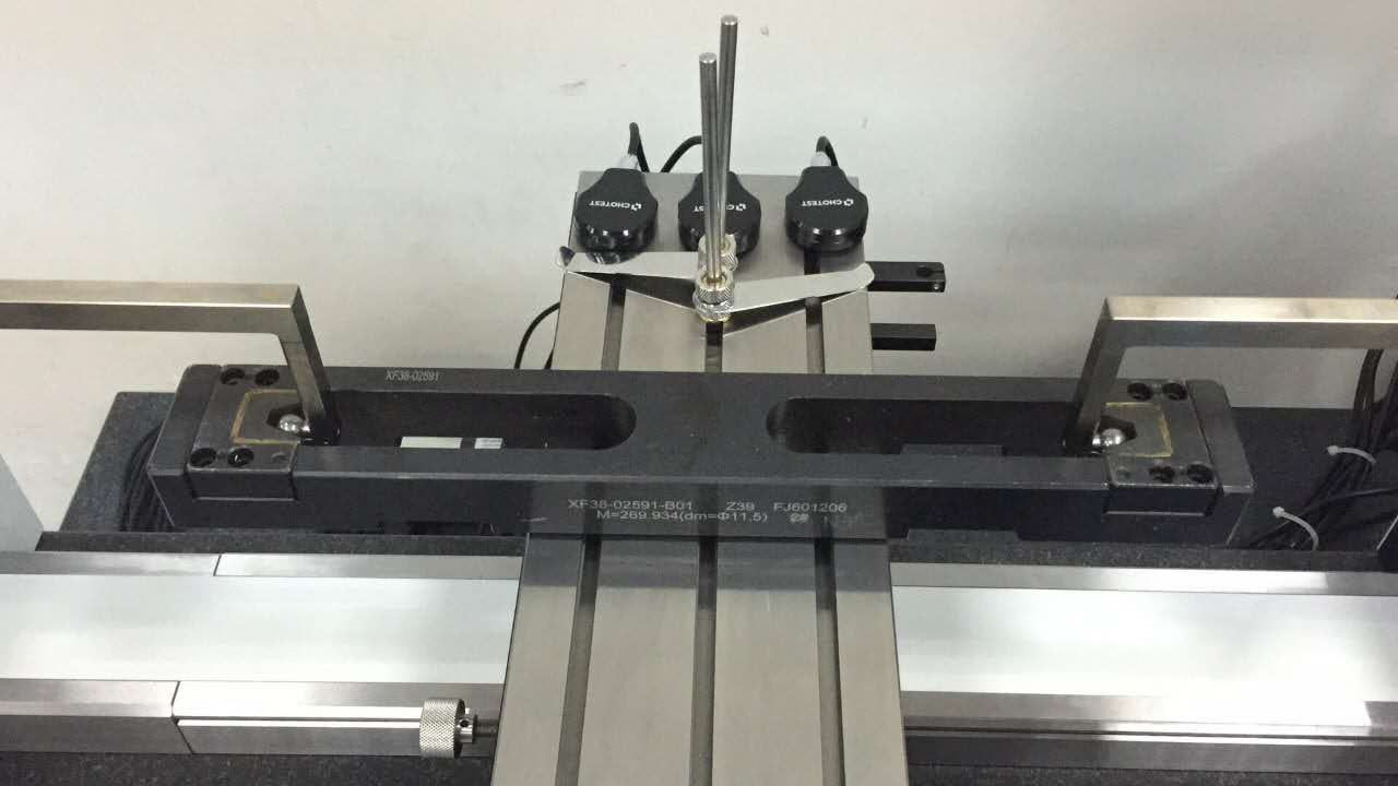 Buy Universal Length Measuring Machine Sj5100-300/600/1000 A/b from ...