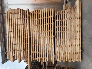 Newest Factory Price Solid Wood Board SAWN TIMBER MAKE PALLET Wood Timber Buyers Other Timber