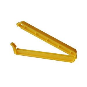 2017 Hot sales popular plastic food sealing clamp plastic clip for bag sealing