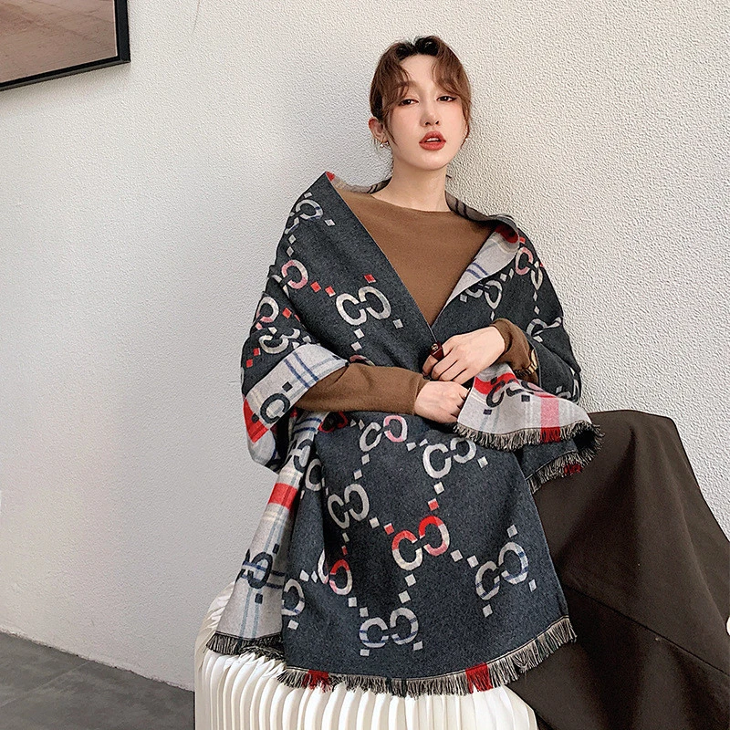 2020 latest fashion letter C plaid woven female bufanda double side brand winter warm lady scarf shawl