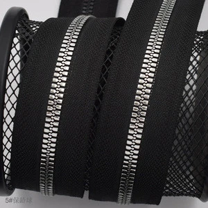 5# black zipper tape nylon zipper long chain roll