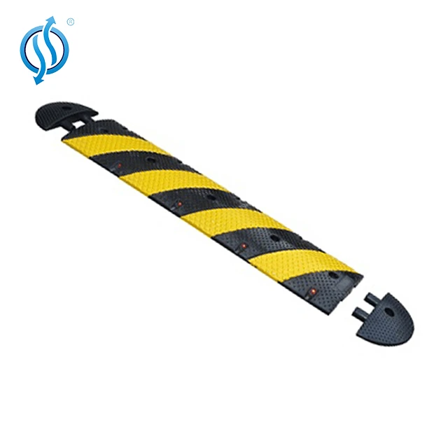 6ft 1830mm Road Safety Reflective Rubber Speed Bump With Panama Standard