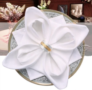 Chinese factory OEM production 100% cotton restaurant dinner table napkin folding design white