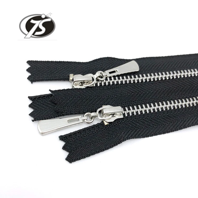 custom logo Clothing black metal zipper are plated with silver