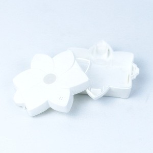 Flower pattern led light cover custom small plastic injection lamp cover shade