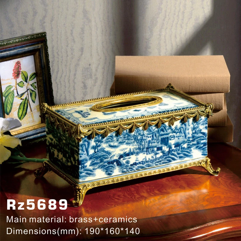 Home Decoration/Ornament Luxury Unique Ceramic/Pottery Antique Classical Napkin/Paper Holder Blue and White Porcelain Tissue Box