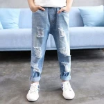 Hot Selling Chino Denim Jeans Pants with Holes For Boys For Age2-8 Years