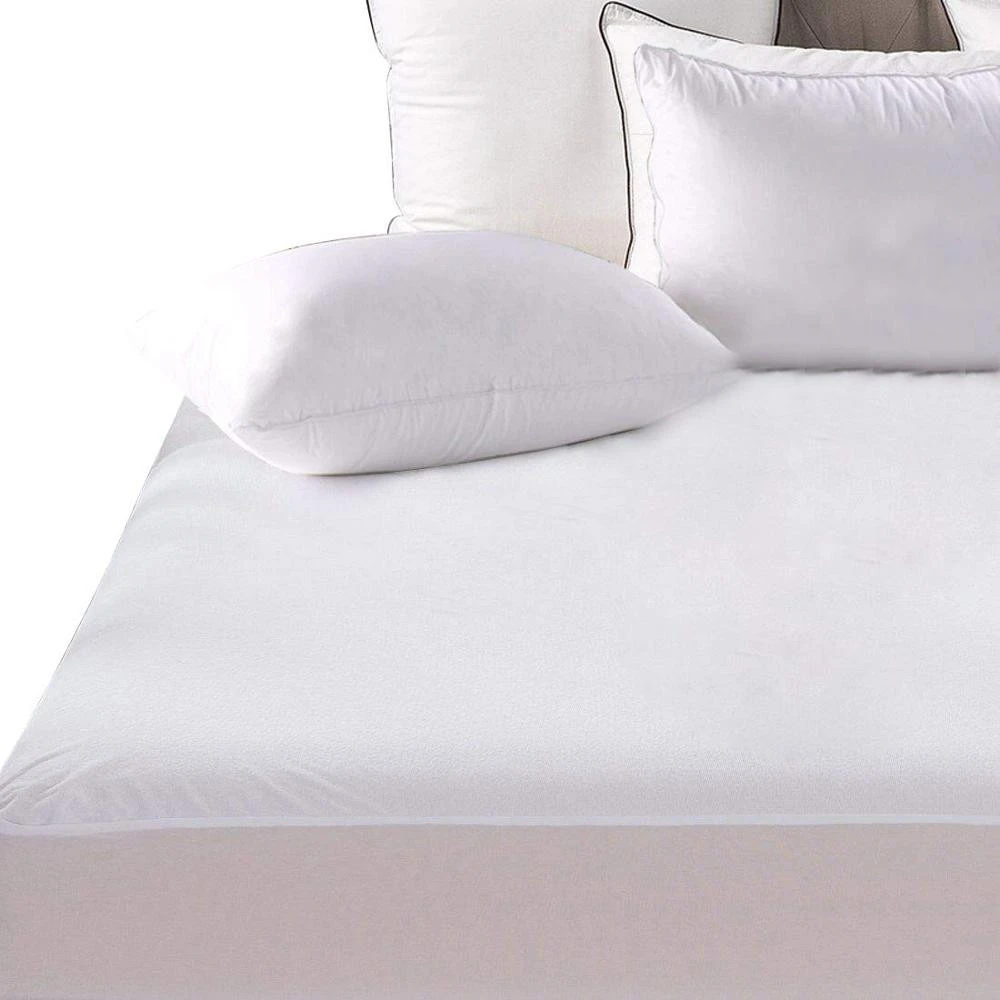 New Arrival Waterproof Mattress Cover Hypoallergenic Bed Bug Protector For Sale