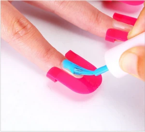 Newest DIY Nail Polish Glue Clip Nail Art Model Protector For Beauty Tool