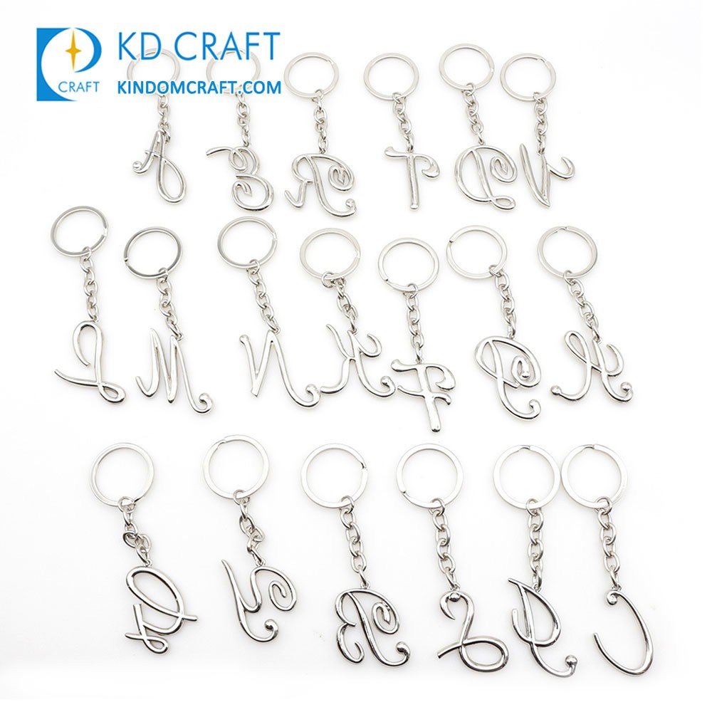 Personalised Custom Metal Ornament Blank Silver Charm Keyring Initial 26 Alphabet Keychain Accessories Letters for Souvenir Gift