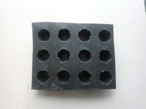 Plastic material filtration drainage board for gardening basement and dam