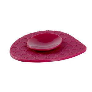 Portable Anti Slip Pad Small Silicone Suction Cup Mat with Strong Suction Dining Placemat for Baby Feeding at Home or Restaurant