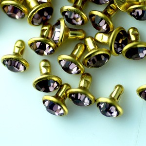 Top quality rhinestone rivet, rhinestone crystal studs, crystal gem studs in Bulk