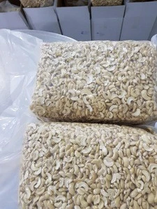 Vietnam Cashew Nuts White Splits/ WS/ Cashew nuts WS kernels
