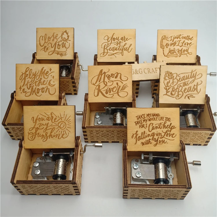 Wholesale Hand Crank Film Theme Yunsheng Movement Wood Custom Music Box