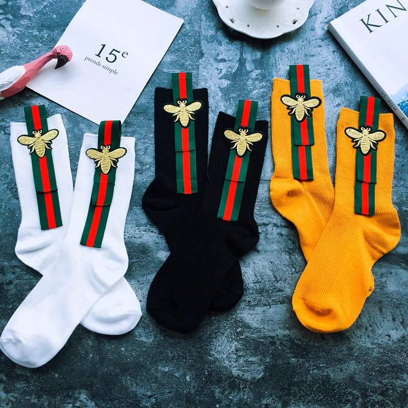 Wholesale new style East Gate with individual style socks retro embroidery small bee bright silk crew slouch ladies women socks