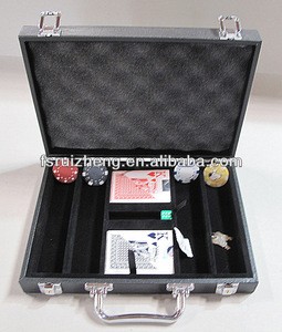 200pcs lockable leather poker chip case