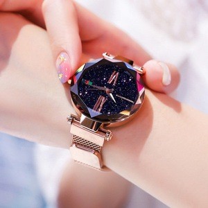 2019 Modern Style OEM Luxury Quartz Women Bracelet Watch Ladies Wristwatch