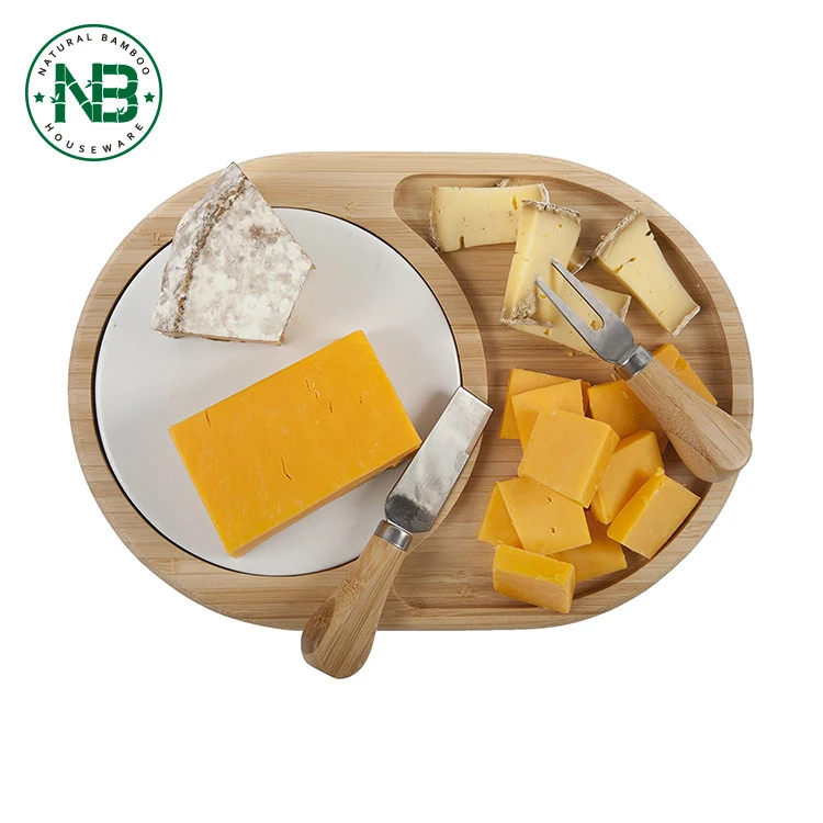 https://img2.tradewheel.com/uploads/images/products/5/6/bamboo-cheese-board-serving-tray-bamboo-chopping-board1-0546020001634885171.jpg.webp