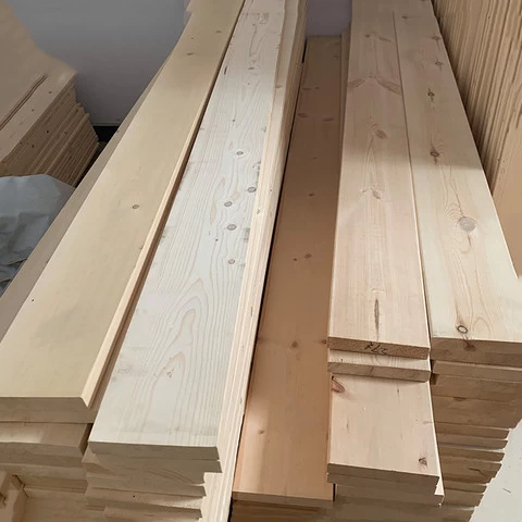 China factory direct sales  pine Wood plank solid wood construction wood