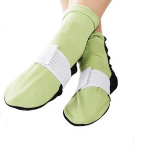 Cold Therapy Socks with Compression Strap Ice Pack Socks Man/Woman Cooling Socks Gel Ice Treatment