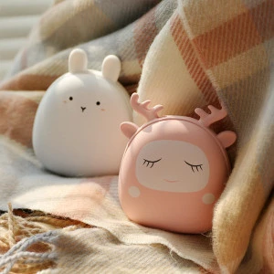 Creative cute hand warmer mobile power USB mini charger gift customized 4000mAhcapacity warm baby