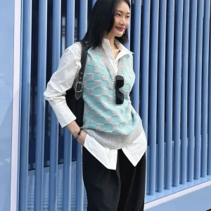 factory wholesale waistcoat vest for women cropped vest women sweater sleeveless customized women vest