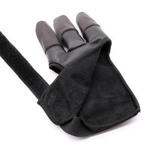 Leather 3-Strap Arm Guard &amp; Gloves Protector / Hunting Shooting Arrow Bow Gear Accessories/ Archery Arm Finger Protector