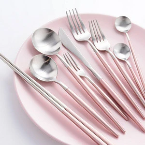 Luxurious 4pcs set silver and pink cutlery set,two tone colored plated European style modern flatware for wedding