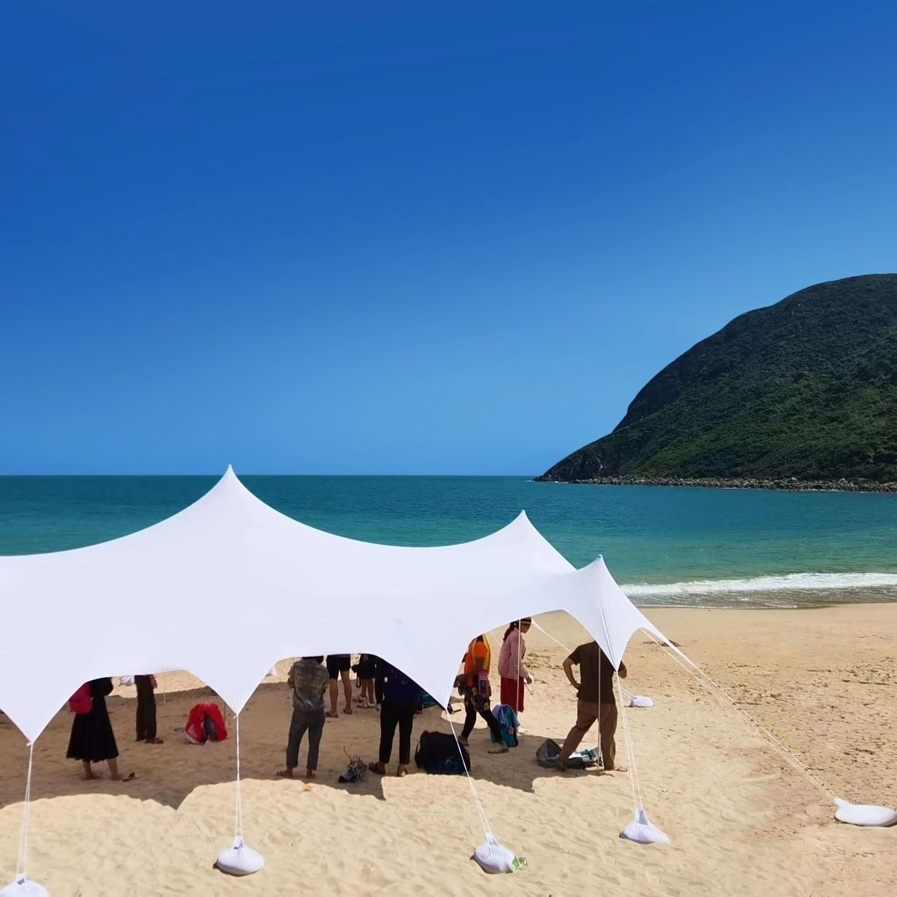 New Product Sun Camping Hexagonal Beach Tent Sun Shelter Umbrella