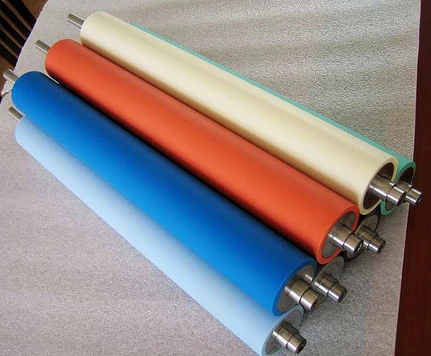Production of rubber roller, polyurethane rubber roller, wear-resisting rubber roller
