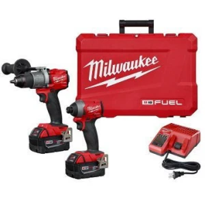 Milwaukees FUEL M18 2997-22 18-Volt 2-Tool Hammer Drill